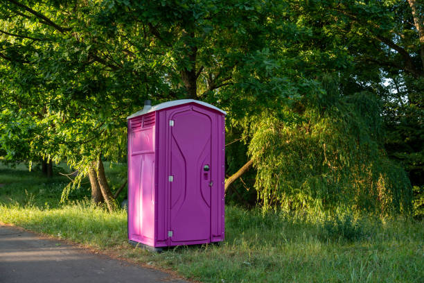 Best Portable restroom trailer rental  in Fresno, CA